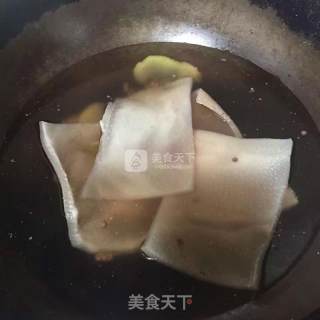 豆浆机版猪皮冻的做法步骤：2