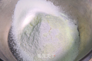 广式月饼的做法步骤：2