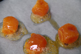 广式月饼的做法步骤：13