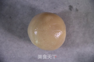 广式月饼的做法步骤：16