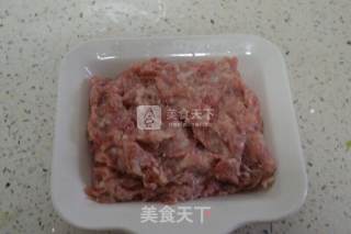 鱼香丸子的做法步骤：1
