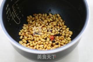 香菇豆豉酱黄豆的做法步骤：5