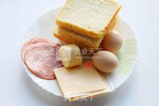 培根鸡蛋烤吐司的做法步骤：1
