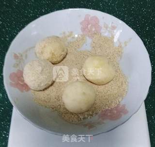 麻辣土豆球的做法步骤：7
