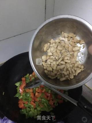 辣子鸡丁的做法步骤：6