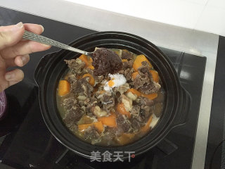 沙茶酱的土豆牛腩的做法步骤：10