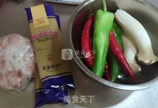 黑椒番茄肉酱意面的做法步骤：1