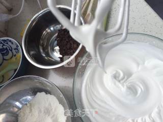巧克力蛋糕的做法步骤：3