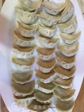 牛肉韭菜水饺（微辣）的做法步骤：12