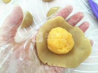 金沙奶黄月饼的做法步骤：14