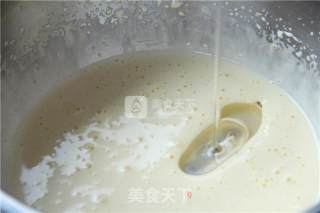 带走戚风的单调  换来北海道的柔情——巧克力北海道戚风的做法步骤：3