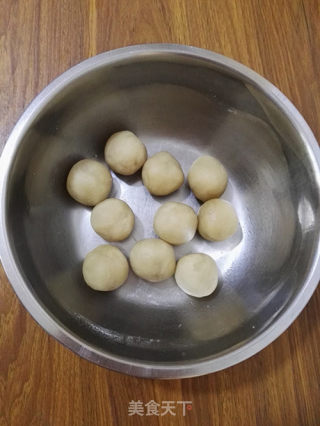 广式白豆沙月饼的做法步骤：6