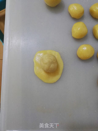 广式白豆沙月饼的做法步骤：8
