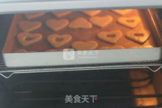 白兰地巧克力夹心饼干的做法步骤：7