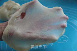 蛋黄酥的做法步骤：2