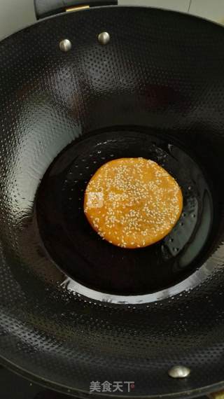 南瓜糯米饼的做法步骤：3