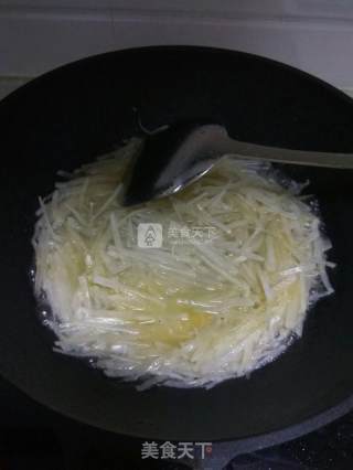 萝卜烩虾仁的做法步骤：7