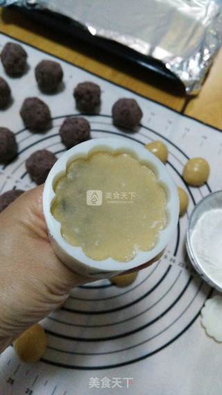 广式红豆沙月饼的做法步骤：9