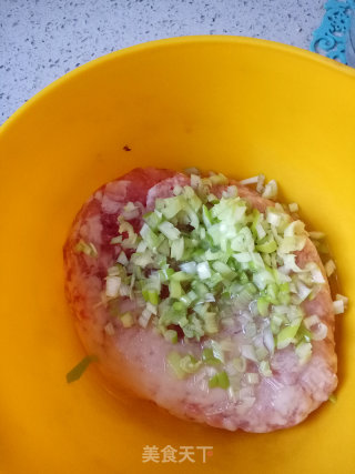 美味茄子塔的做法步骤：1