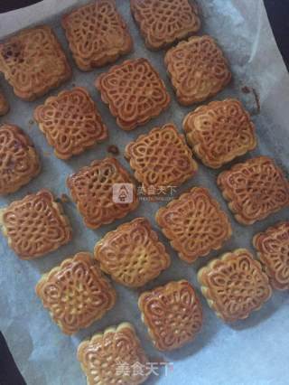 传统月饼的做法步骤：3