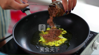 南极磷虾酱烧豆腐的做法步骤：1