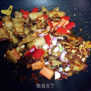 如何做正宗的四川回锅肉#肉肉厨的做法步骤：5