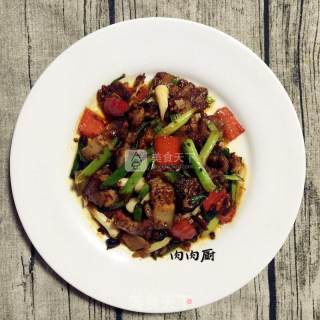 如何做正宗的四川回锅肉#肉肉厨的做法步骤：8