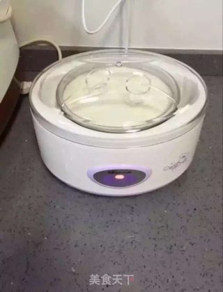 牛奶般丝滑的酸奶的做法步骤：4