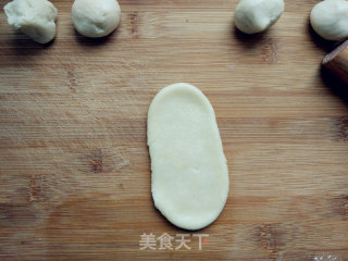豆沙蛋黄酥的做法步骤：6