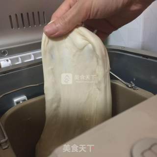 萌兔香肠面包的做法步骤：2