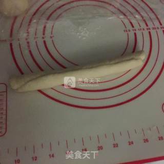 萌兔香肠面包的做法步骤：6