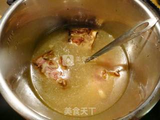 冬瓜猪骨汤的做法步骤：4