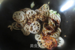 京酱回锅藕片的做法步骤：6