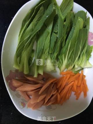 炒河粉的做法步骤：3