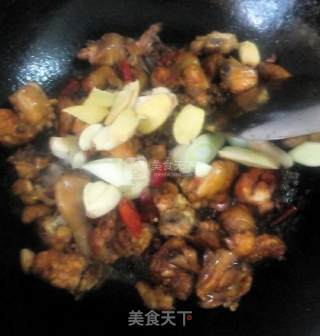 栗子鸡的做法步骤：4