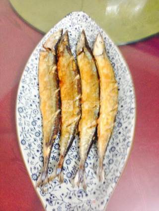 煎秋刀鱼的做法步骤：6