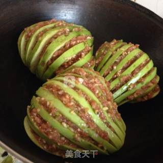 茄子夹肉的做法步骤：1