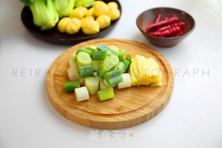 栗子焖排骨的做法步骤：2