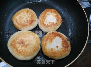 【学生族早餐】大葱猪肉馅饼的做法步骤：6