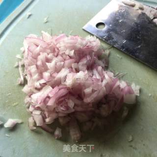 黑胡椒洋葱司康的做法步骤：1