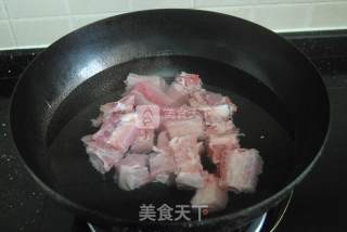 香菇焖排骨的做法步骤：2