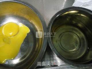 乌漆墨黑的蛋糕的做法步骤：1