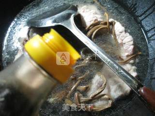 茶树菇圆白菜炖大排的做法步骤：6