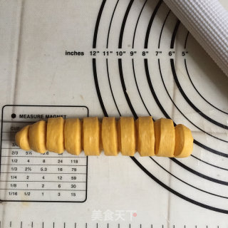 南瓜面包的做法步骤：7