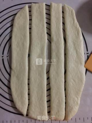 炼乳手撕包的做法步骤：6