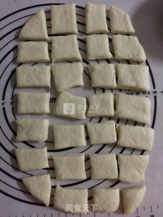 炼乳手撕包的做法步骤：7