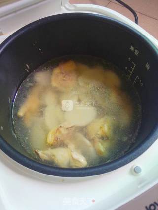 薏米山药鸡汤的做法步骤：4