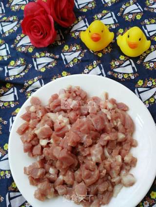 宝宝大爱玫瑰饺子     让满满的爱唤醒你的食欲～的做法步骤：2