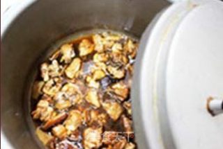 黄焖鸡米饭-鲁菜经典-老济南风味的做法步骤：3