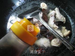 黑木耳千张结烧鸡翅根的做法步骤：7